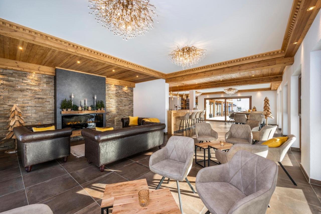 Hotel Haus Lungau Mauterndorf  Bagian luar foto