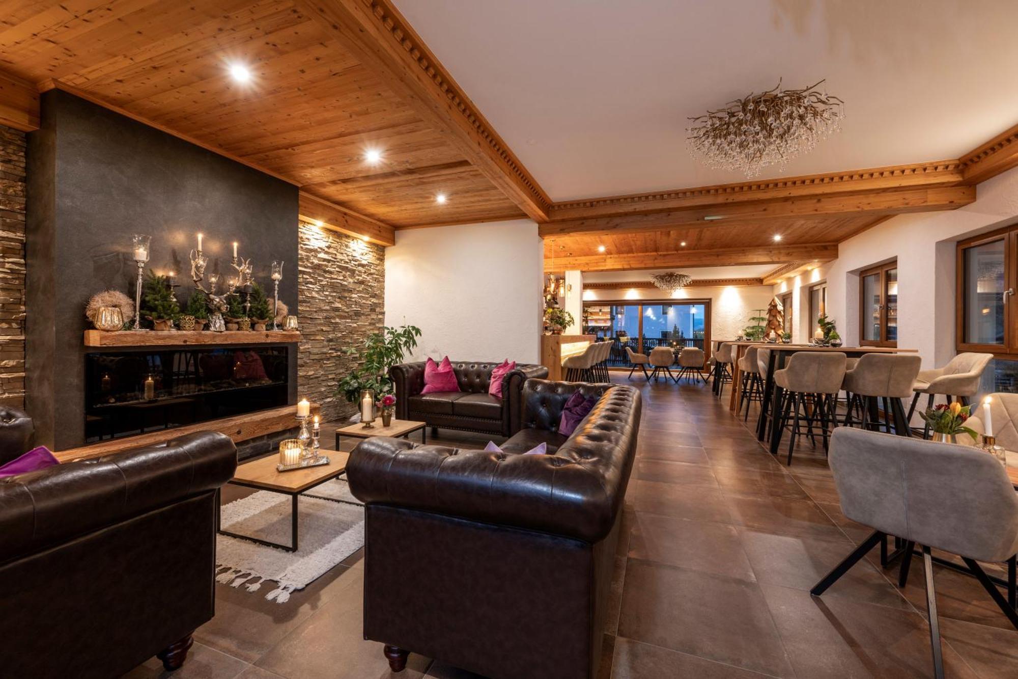 Hotel Haus Lungau Mauterndorf  Bagian luar foto