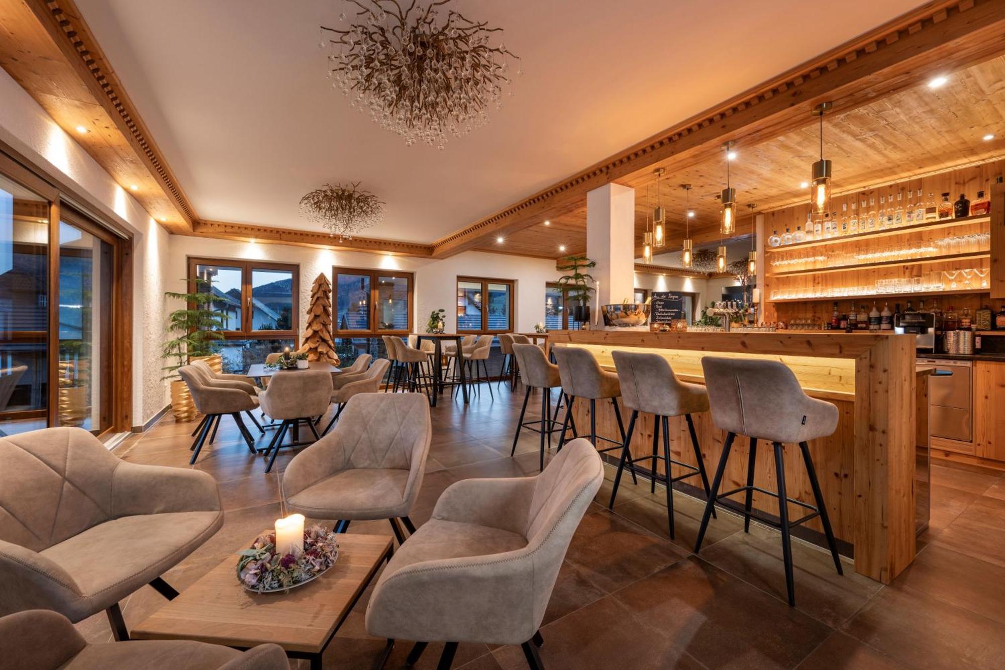 Hotel Haus Lungau Mauterndorf  Bagian luar foto