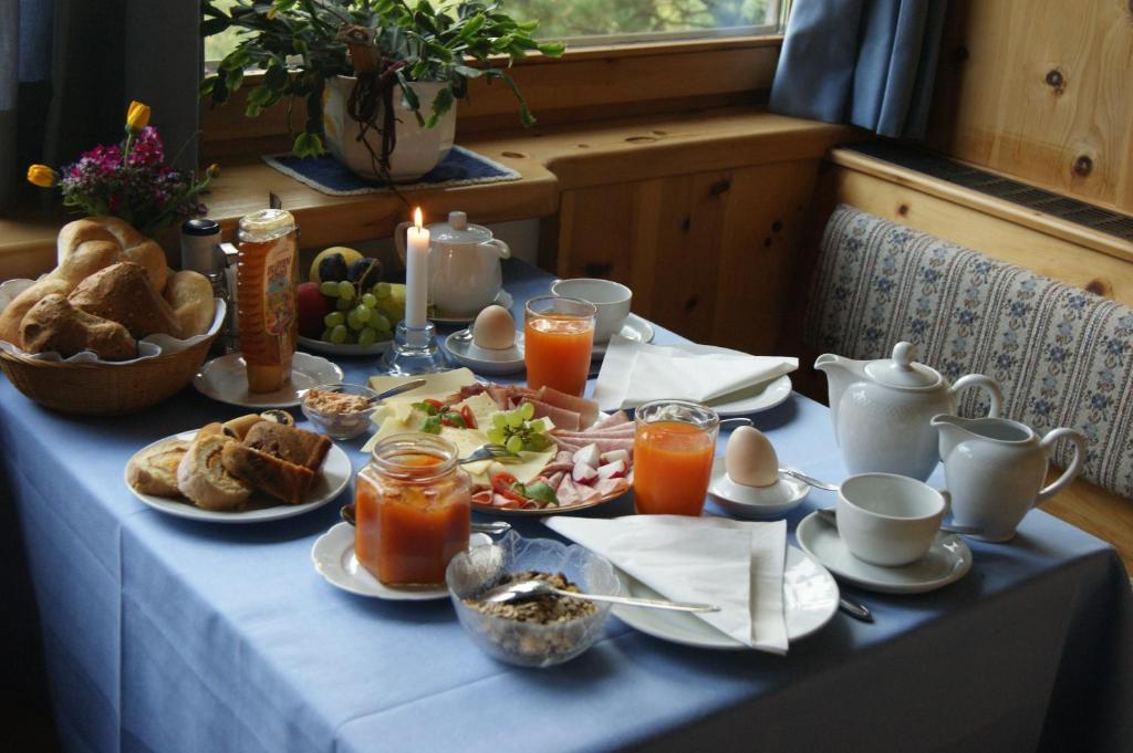 Hotel Haus Lungau Mauterndorf  Bagian luar foto
