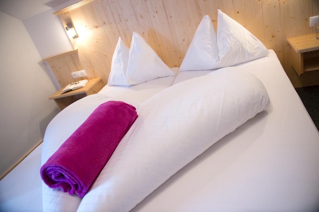 Hotel Haus Lungau Mauterndorf  Bagian luar foto